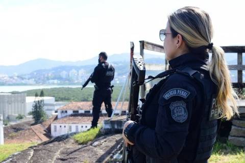Governador sanciona lei que cria nova Polícia Penal e o Estatuto que a rege 