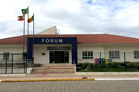 Funcionárias de abrigo são condenadas por aplicarem golpe de hora extra e adicional noturno