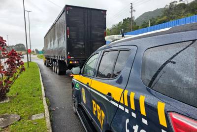 Motorista que desviou carga de R$ 1,5 milhão e forjou assalto é preso na BR-101