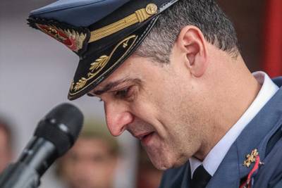 Emocionado, Henrique Piovezam da Silveira se despede do comando do 4º BBM