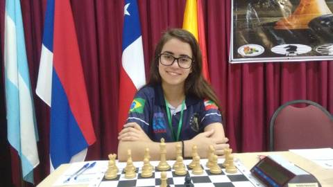 Kathiê busca troféu de melhor atleta catarinense