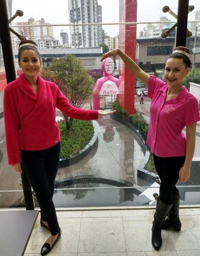 Ação da SD Ballet leva alegria para crianças no Centro