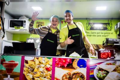 Primeiro dia de Food Truck na Unisul supera expectativa 