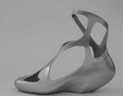 A produção de Zaha Hadid em exposição na China: de edifícios aos calçados brasileiros