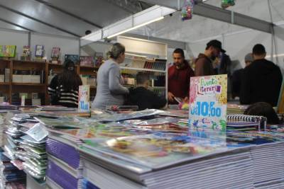 Criciúma: veja as fotos do primeiro dia da 19ª edição da Feira do Livro