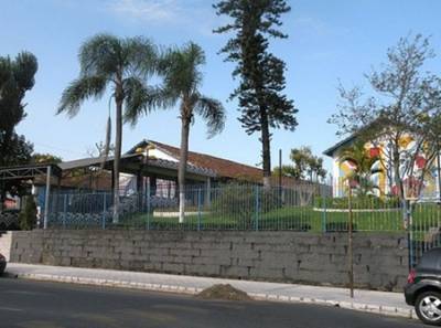 Desfalque de escolas para os Jasc
