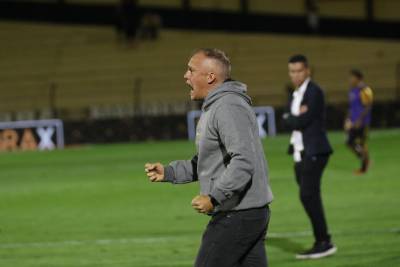 Baptista celebra marca de 14 jogos consecutivos sem derrota, mas alerta: “Não podemos cair em armadilha”