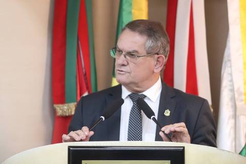 Vereador de Criciúma critica reajuste na fatura da Casan e propõe Moção de Repúdio