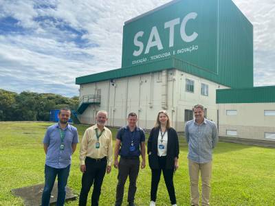 Satc recebe representantes da Unisinos para ampliação de novos projetos