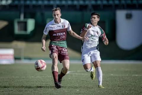 Goleada e novo líder marcam a quarta rodada da Série B do Catarinense; confira a tabela