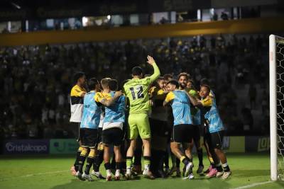 É campeão! Nos pênaltis, Criciúma bate o Camboriú e conquista título da Taça Acesc