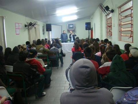 Sandro e Turatti participam de rodada de perguntas com estudantes