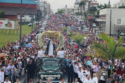 Festa de Nossa Senhora reúne mais de 20 mil pessoas