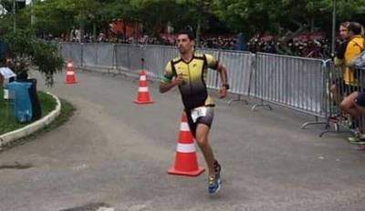 Triatleta criciumense encara competição no RS