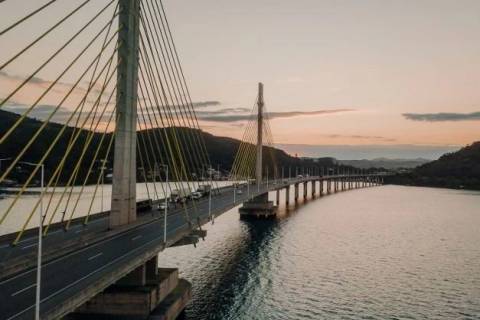 Ponte Anita Garibaldi: concessionária aguarda por envio de documentação do DNIT há três anos, afirma deputado