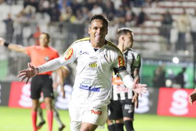 Times do G6 se enfrentam na abertura da 25ª rodada da Série B