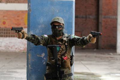 Airsoft: um esporte que simula situações de combate reais