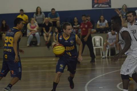 COS é o único invicto do Campeonato LSCB de Basquete