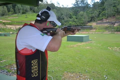 Guerini garante bom resultado na abertura da temporada