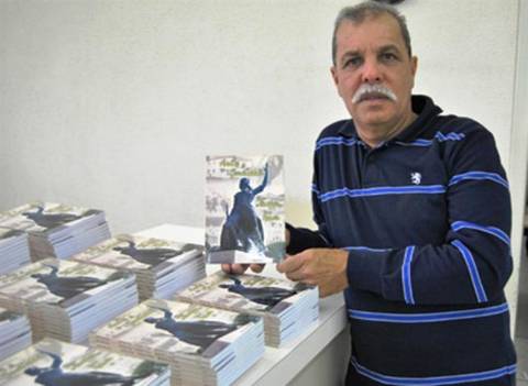 Historiador profere palestra em Laguna