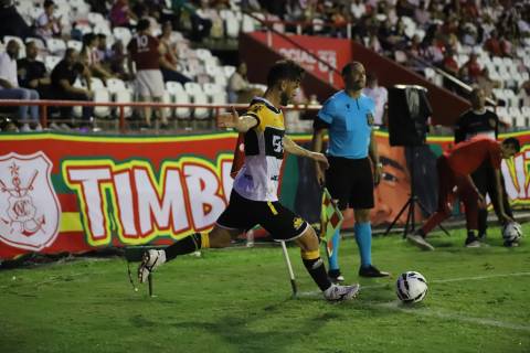 Vídeo: CBF divulga análises do VAR em expulsão e correção de cartão em jogo do Tigre