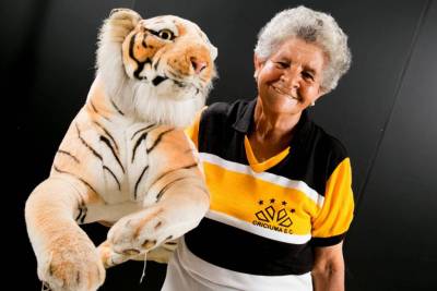 Dona Ivone não perde um jogo do Tigre há 38 anos