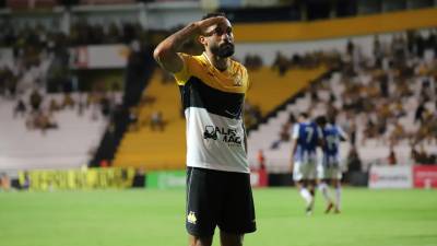 Zagueiro avalia primeiros jogos pelo Tigre e primeira participação no Catarinense