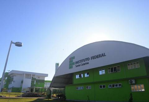 Últimos dias de inscrições para cursos técnicos do IFSC