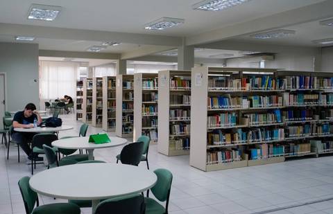 Udesc segue com vagas para professores substitutos em Laguna