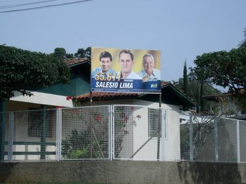 Propagandas políticas devem ser retiradas em menos de um mês