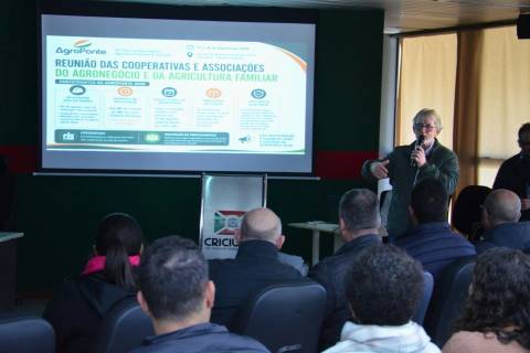 AgroPonte reúne cooperativas para alinhar participação da agricultura familiar na 15ª edição da feira