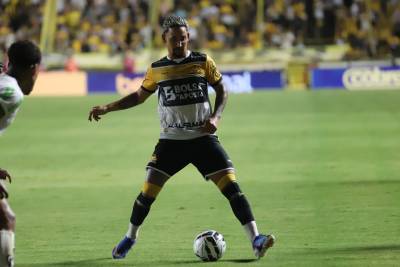 Presidente do Tigre fala sobre situação de Jhonata Robert e lamenta possível ausência em clássico