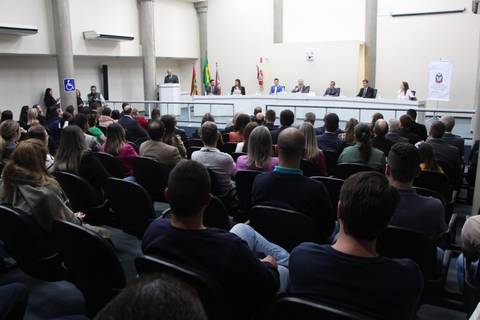 Em Criciúma, TJ instala nova vara focada no enfrentamento da violência de gênero