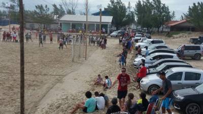 Praiano da Caçamba segue domingo com seis jogos