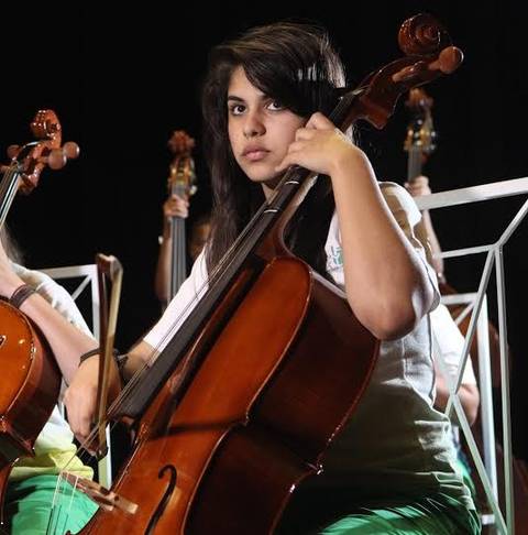 Roteiro de música e gratidão