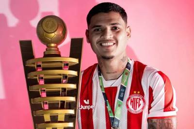 Artilheiro recusa proposta e deixa o Hercílio Luz para jogar a Série B do Campeonato Goiano