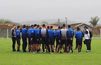 Atlético Tubarão recebe Brusque pela Copa Santa Catarina 