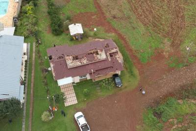 Frente fria provoca danos em cidades do Oeste catarinense