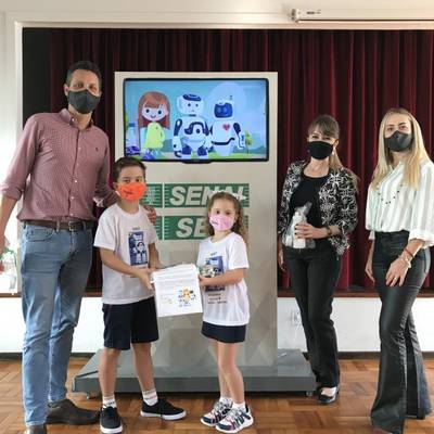 Alunos da Escola S Criciúma recebem premiação estadual