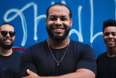 Chama que não se apaga: 'Fogo Santo' aquece a fé com canções de louvor em Criciúma e região
