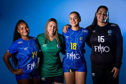 Atletas e auxiliar técnica de Criciúma vão disputar o Sul-Centro Americano de Handebol Feminino