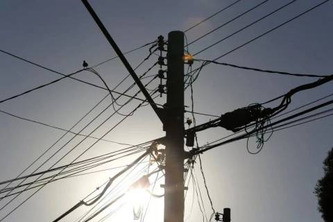 Mais de 3,5 mil unidades consumidoras estão sem energia em Criciúma