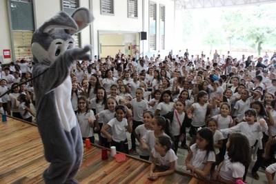 Caça ao tesouro, música e orações marcam semana da Páscoa na Satc 