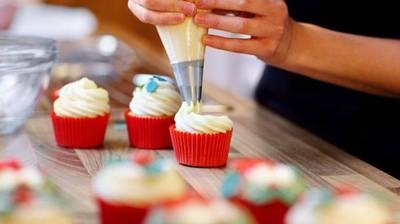 Senai oferece cursos de curta duração na área de confeitaria e padaria