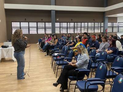 Secretaria de Educação de Içara promove capacitação para os auxiliares de sala