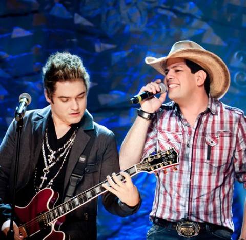 A dupla de música sertaneja Fernando & Sorocaba também se apresentará na região durante o mês de março