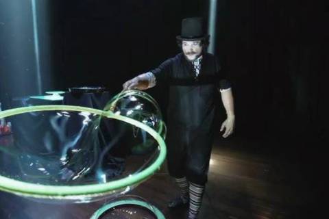 Espetáculo de mágica será apresentado no Teatro Elias Angeloni em Criciúma