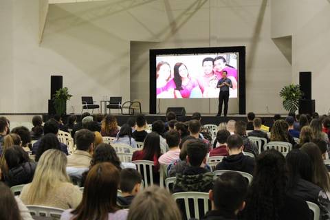 Metaverso, conexões e carreira nos debates da Arena Sete 