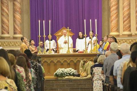 Ceia do Senhor abre o Tríduo Pascal na Catedral São José