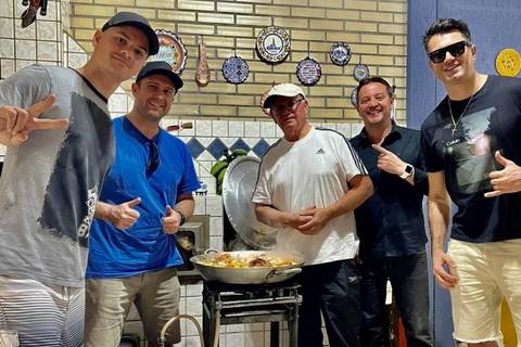 Amigos das Antigas em Almoço Festivo